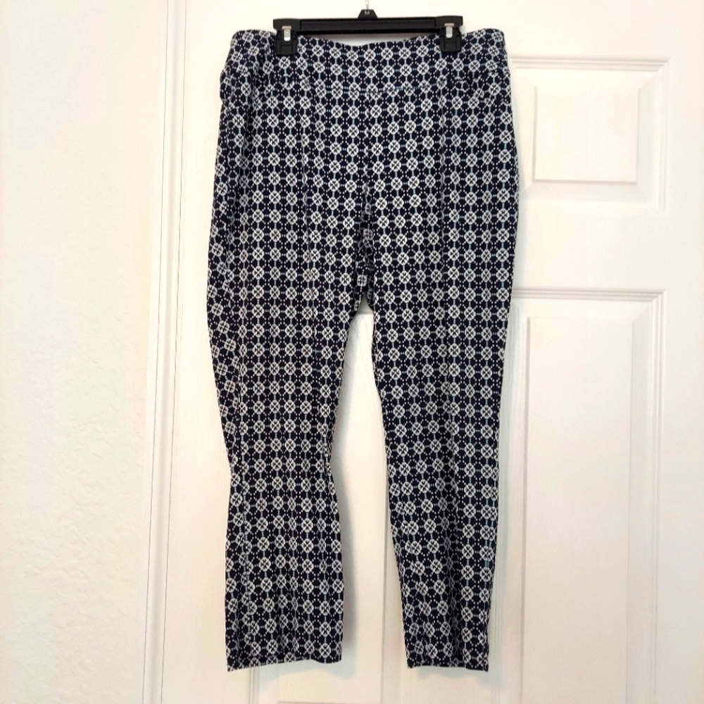 Charter Club Womans Capri Pants
